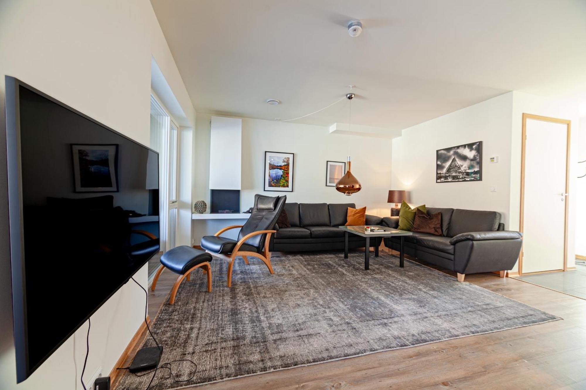Gjermesoy Luxury Apartment Ballstad Exteriör bild
