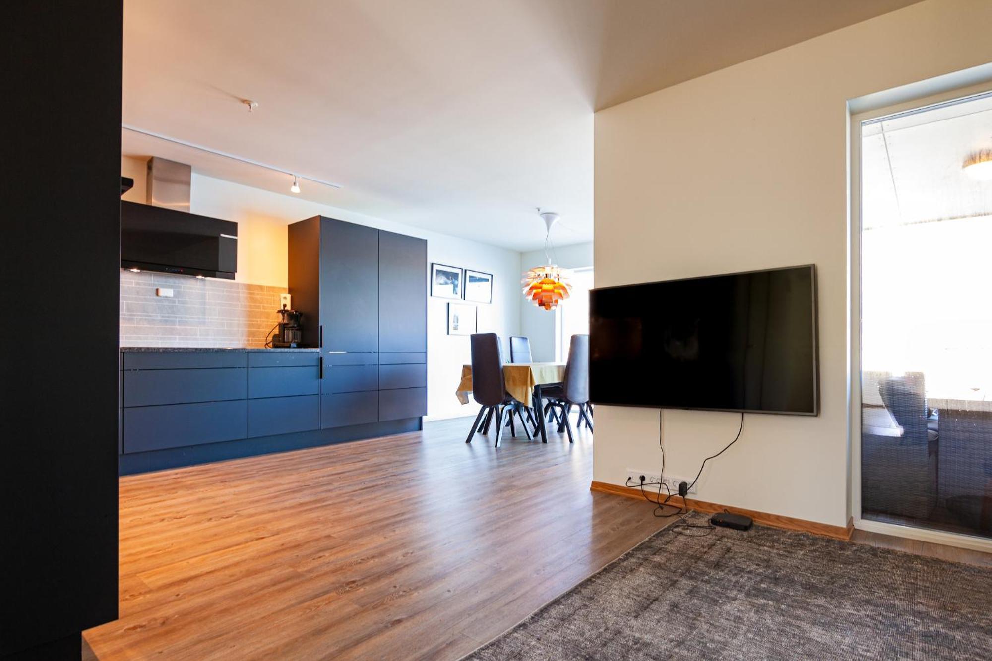 Gjermesoy Luxury Apartment Ballstad Exteriör bild