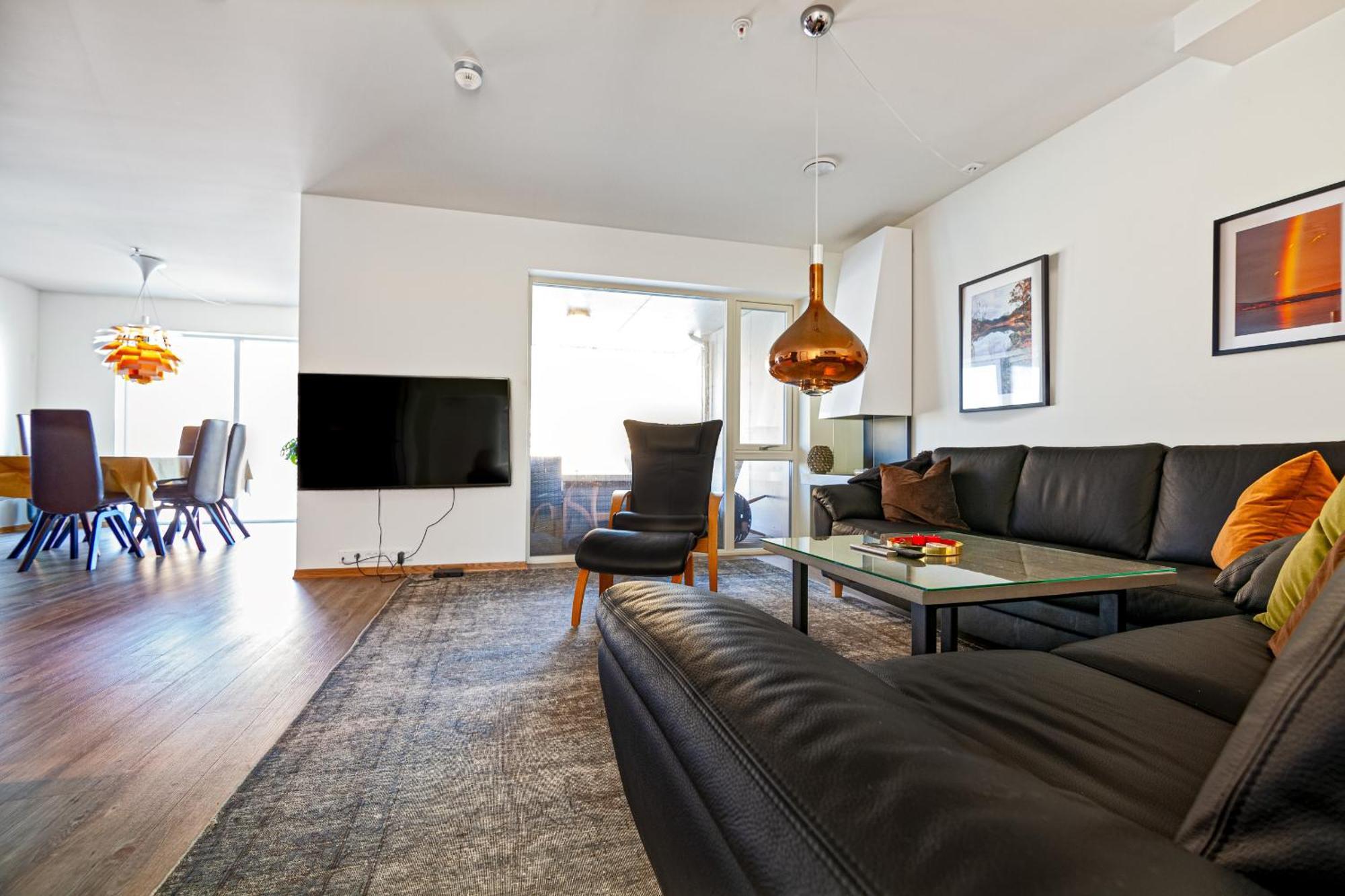 Gjermesoy Luxury Apartment Ballstad Exteriör bild